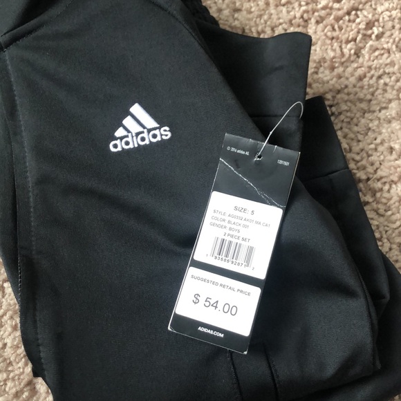 Adidas set kids size 5 - Picture 7 of 7